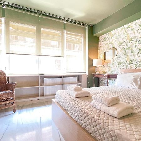 Loft 1 Bedroom Apartment In The Heart Of 아테네 외부 사진
