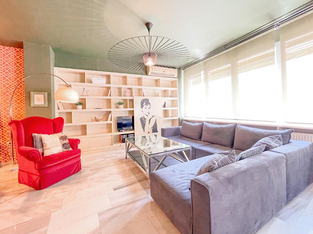 Loft 1 Bedroom Apartment In The Heart Of 아테네 외부 사진