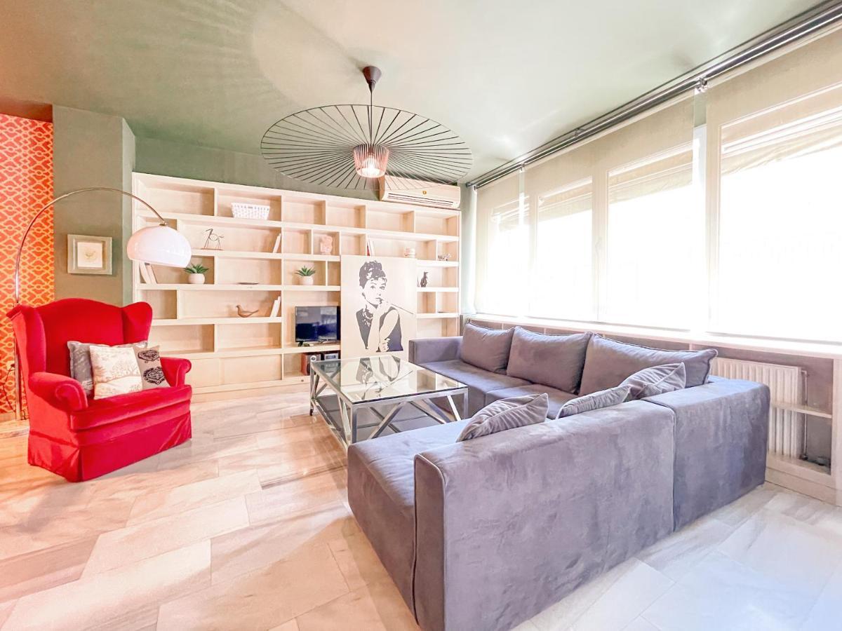Loft 1 Bedroom Apartment In The Heart Of 아테네 외부 사진