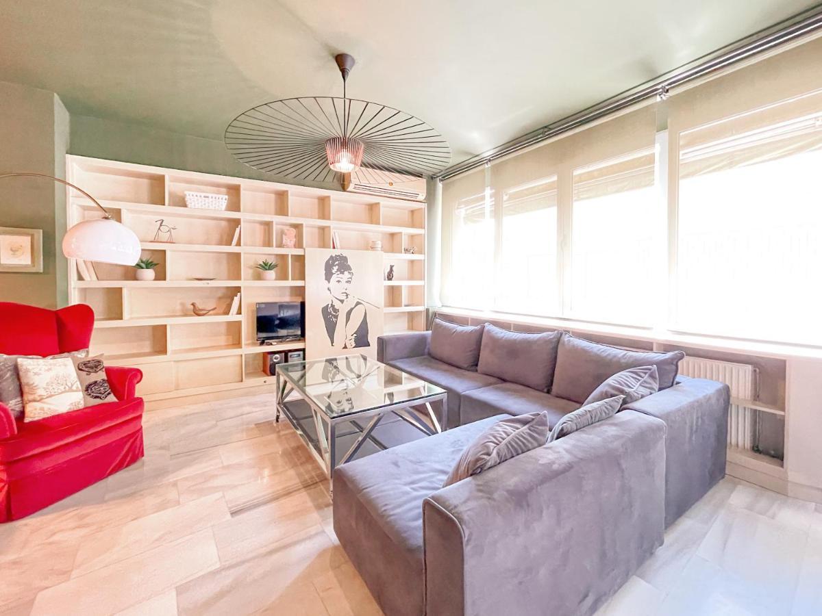 Loft 1 Bedroom Apartment In The Heart Of 아테네 외부 사진
